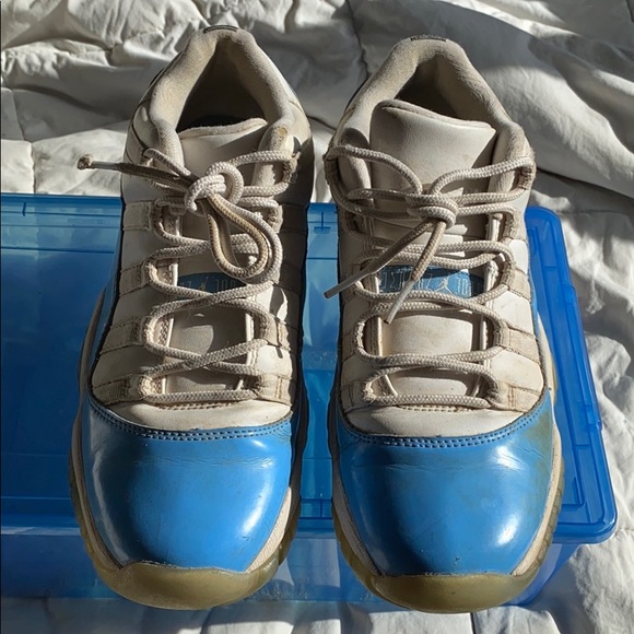 Shoes - Picture 3 of 5